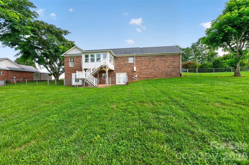 5706 George Hildebran School Rd, Hickory, NC 28602