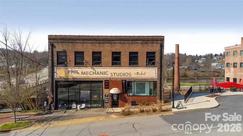109 Roberts St, Asheville, NC 28801