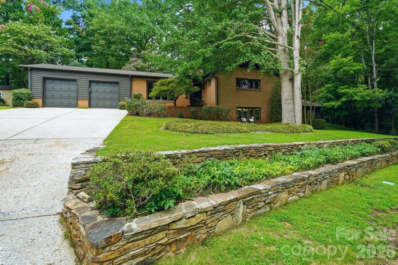 515 Dogwood Ln, Belmont, NC 28012