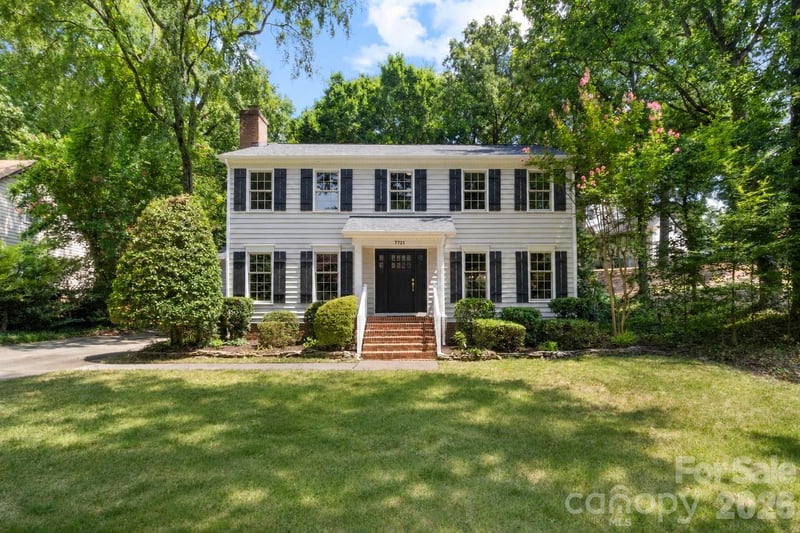 7721 Bradenton Dr, Charlotte, NC 28210