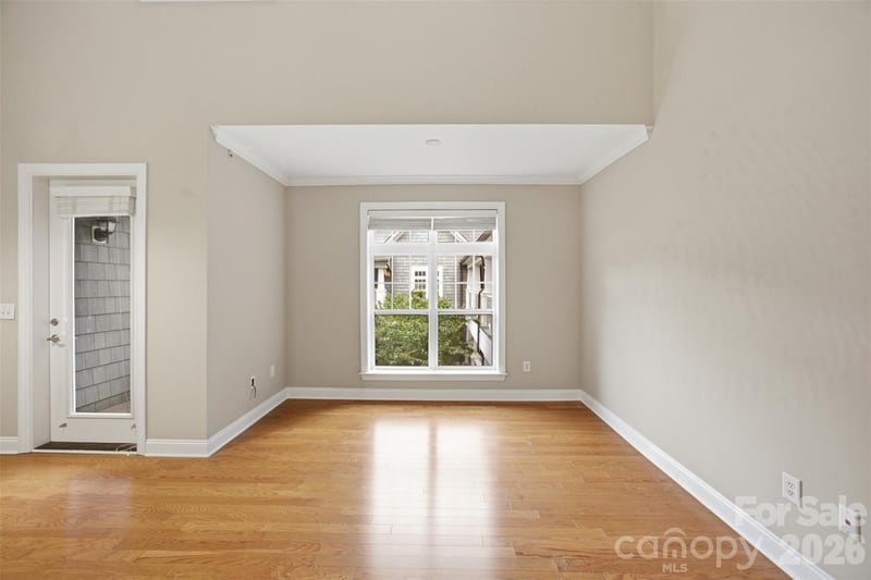 301 Tremont Ave #318, Charlotte, NC 28203