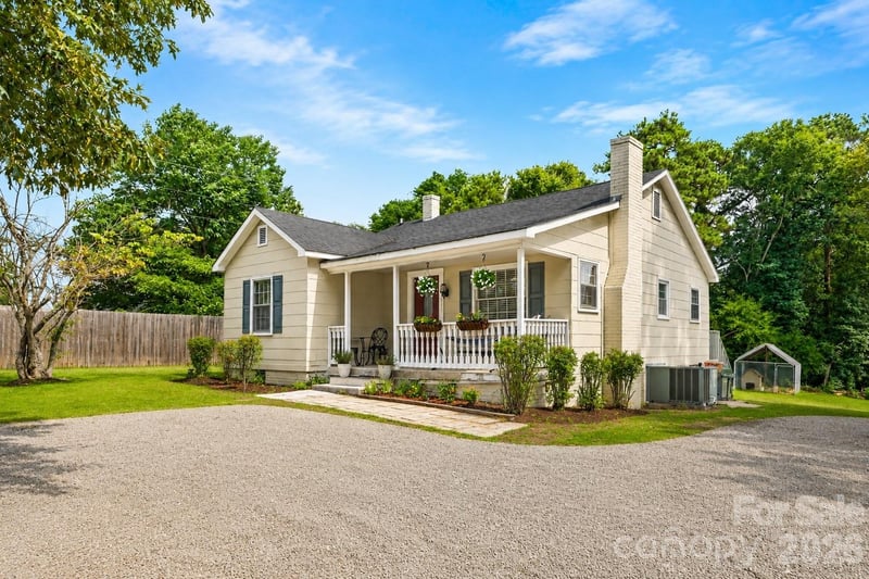 1487 Flat Creek Rd, Lancaster, SC 29720