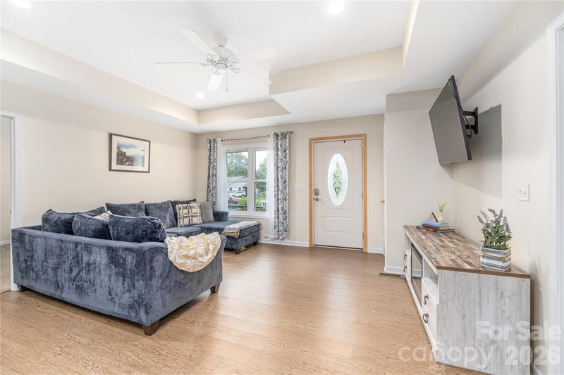 58 League Loop, Waynesville, NC 28786