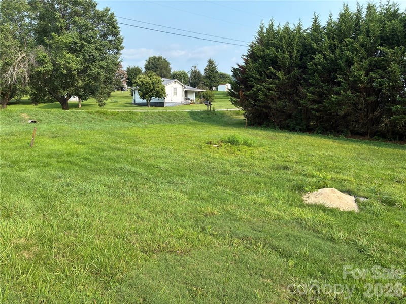145 Morgan St #4, Canton, NC 28716