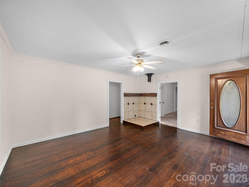 1644 State Hwy 80 S None, Burnsville, NC 28714