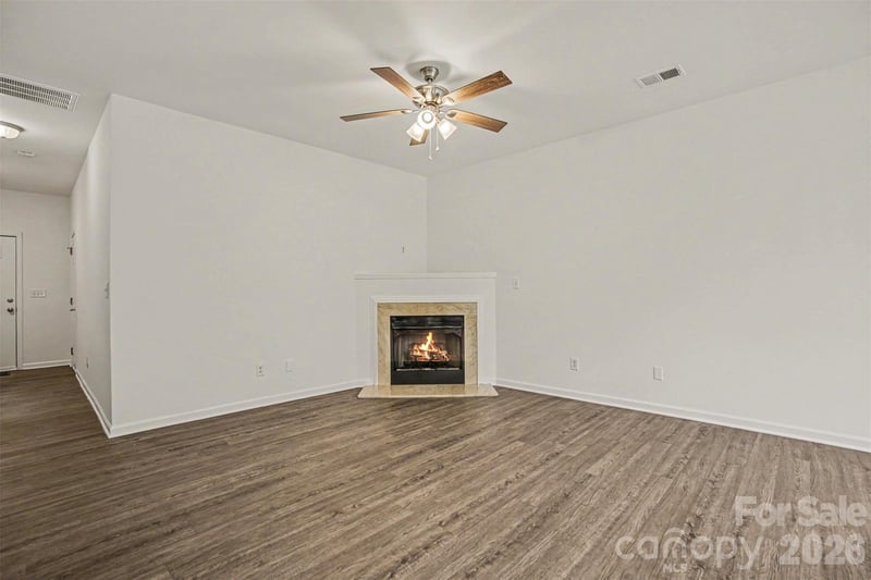 7763 Abigail Glen Dr, Charlotte, NC 28212