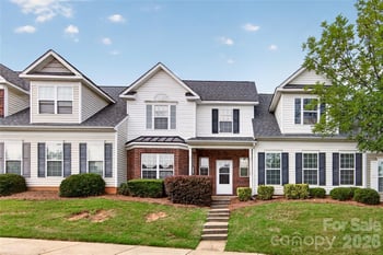 9907 Porta Ferry Dr, Charlotte, NC 28213