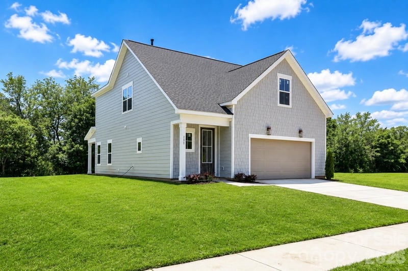 111 Honeycomb Ct, Statesville, NC 28625