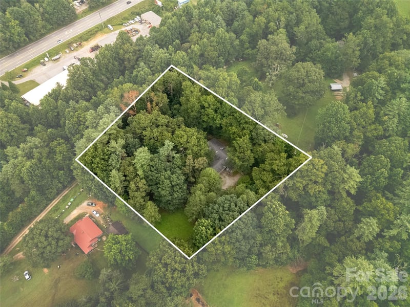 149 Tucked In Ln, Brevard, NC 28712