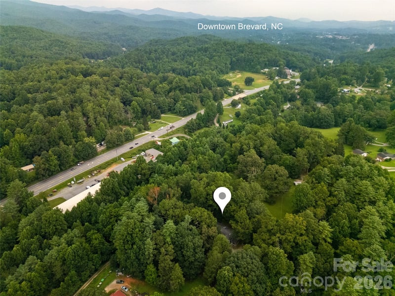 149 Tucked In Ln, Brevard, NC 28712