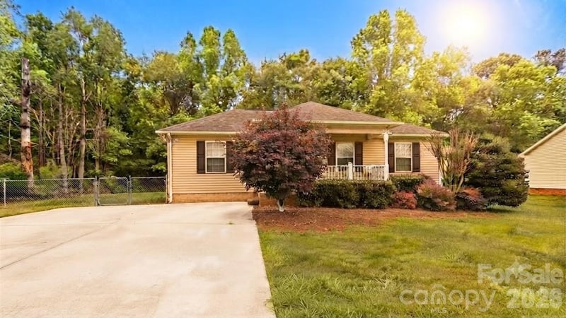 5228 Crane Point Dr, Charlotte, NC 28227