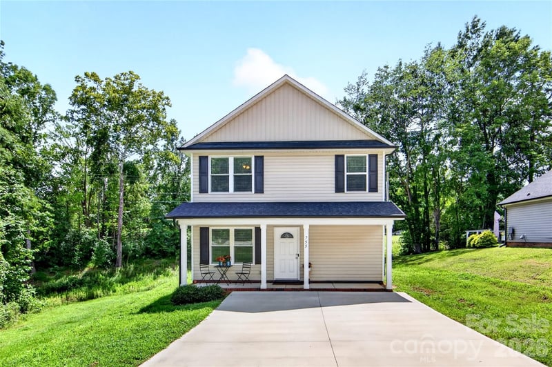 755 Bradley St, Concord, NC 28025