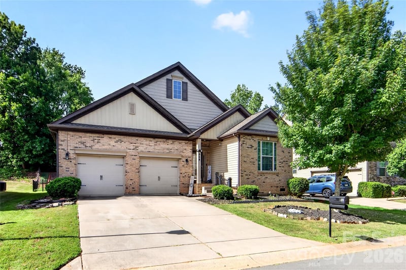 424 Anvil Draw Pl, Rock Hill, SC 29730