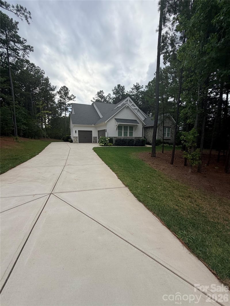 4008 Persimmon Rd, Lancaster, SC 29720