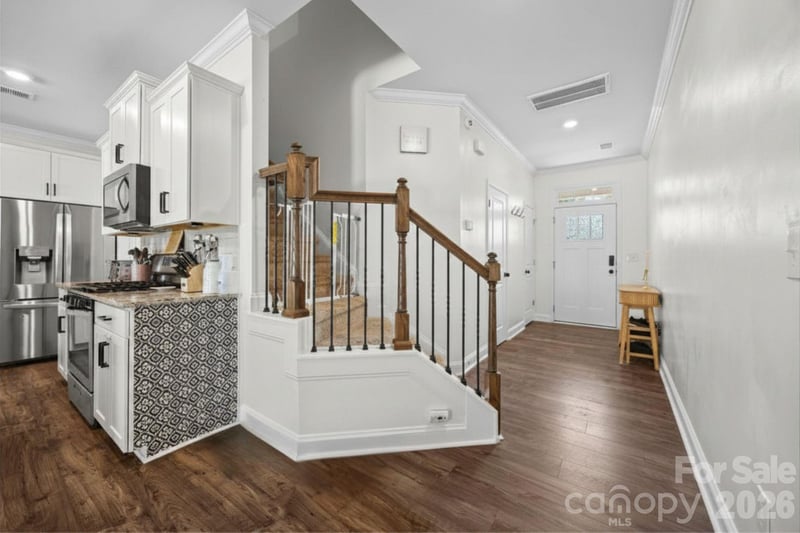 616 Altamonte Dr, Lake Wylie, SC 29710