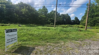 1.564 Lawrence Gray Rd, Charlotte, NC 28262