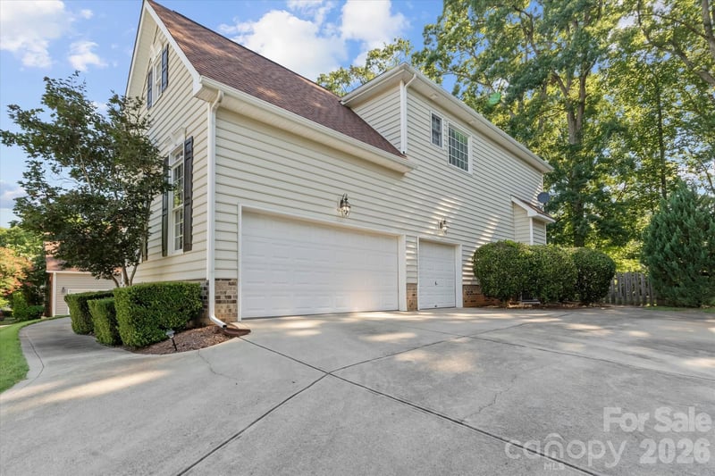 228 Forest Walk Way, Mooresville, NC 28115