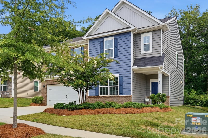 3348 Laurel Oak Ln, Gastonia, NC 28056