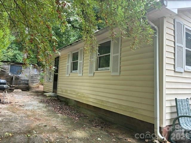 1526 Bills Creek Rd, Lake Lure, NC 28746