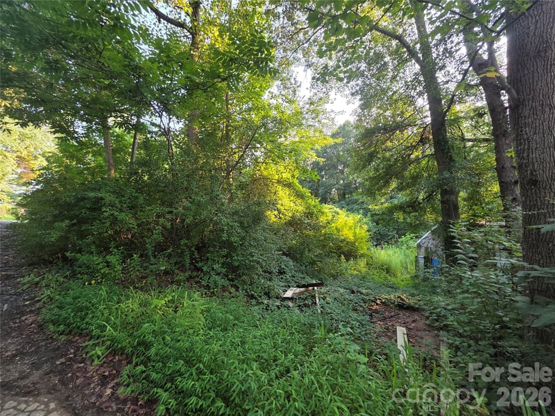 N Poplar St, Dallas, NC 28034