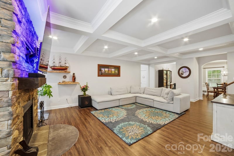 6748 Stonebridge Ln, Clover, SC 29710