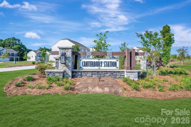 1153 Overbrook Pl, Wingate, NC 28174