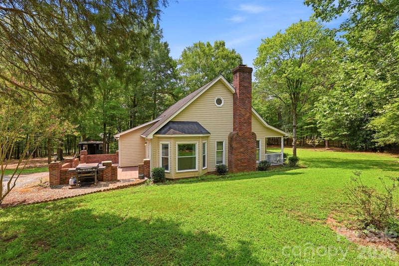 6707 Providence Rd, Waxhaw, NC 28173