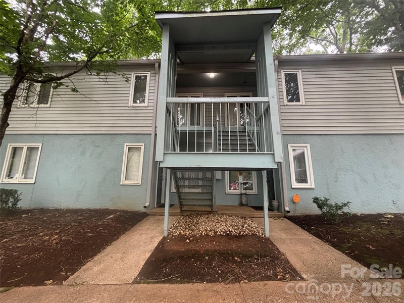 1906 Meadowlark Ln #19, Charlotte, NC 28210
