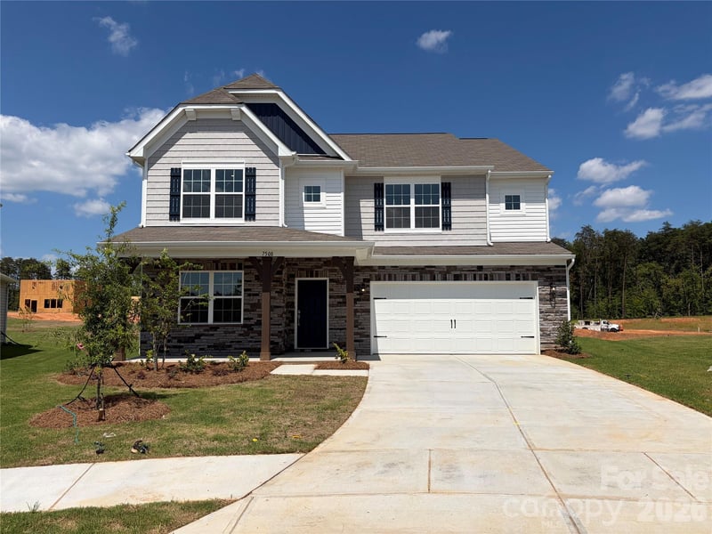 7509 Starwatch Ct, Maiden, NC 28650
