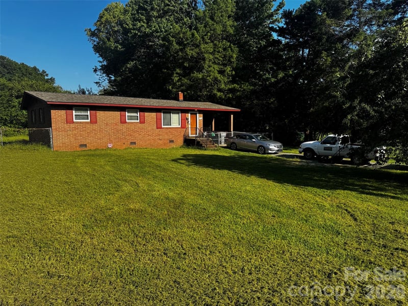 436 Drury Dr, Charlotte, NC 28206