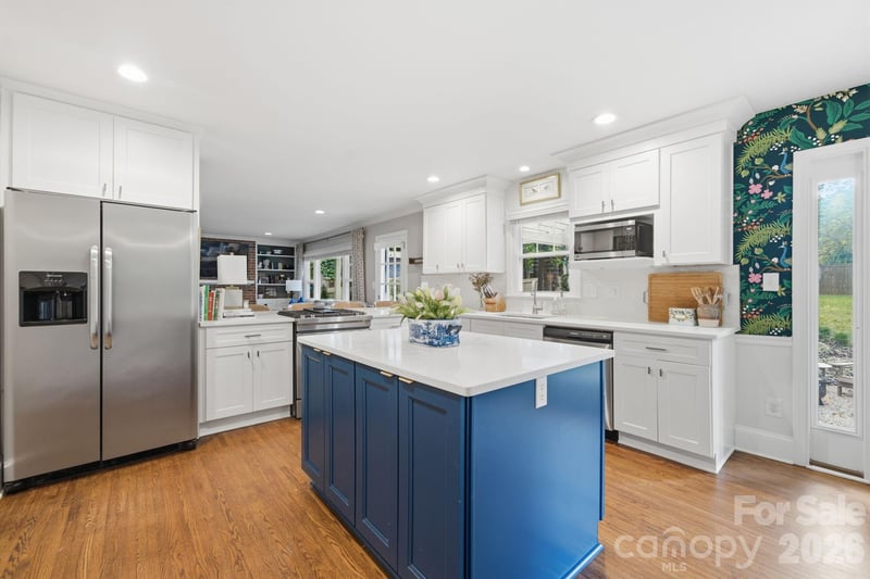 718 Ashmeade Rd, Charlotte, NC 28211