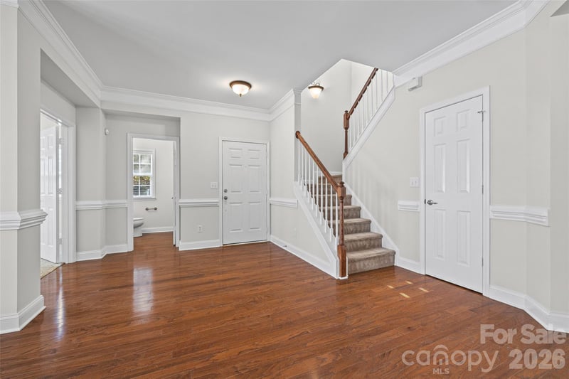 9513 Seamill Rd, Charlotte, NC 28278