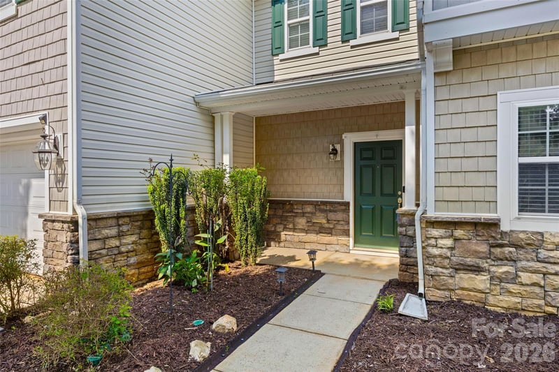 9513 Seamill Rd, Charlotte, NC 28278