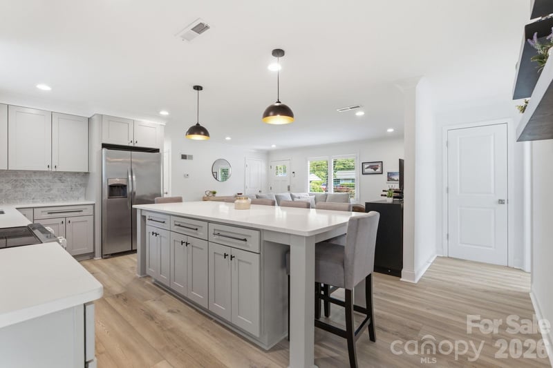 2639 Englehardt St, Charlotte, NC 28216