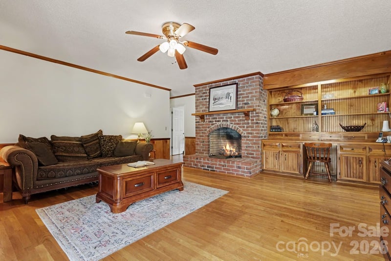 225 Roger Dr, Salisbury, NC 28147