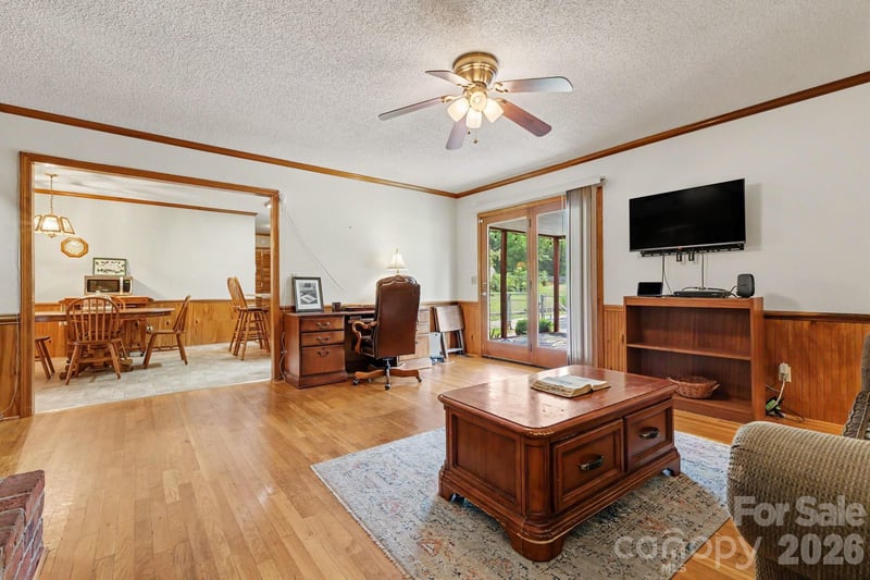 225 Roger Dr, Salisbury, NC 28147