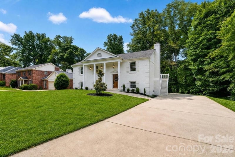 4752 Autumn Leaf Ln, Charlotte, NC 28277