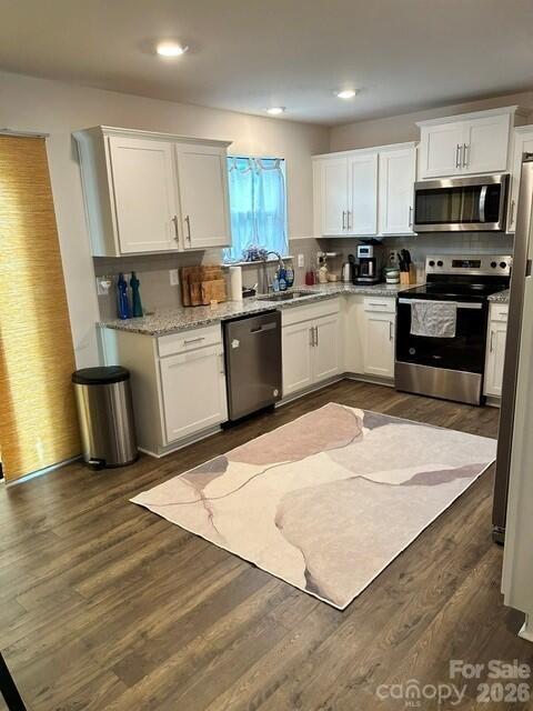 31 Clear Creek Ln, Waynesville, NC 28785