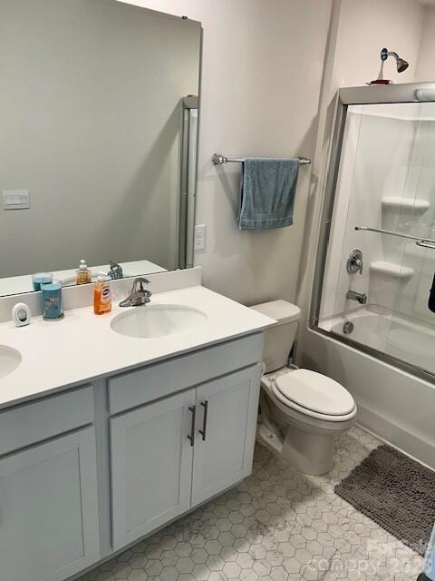 31 Clear Creek Ln, Waynesville, NC 28785
