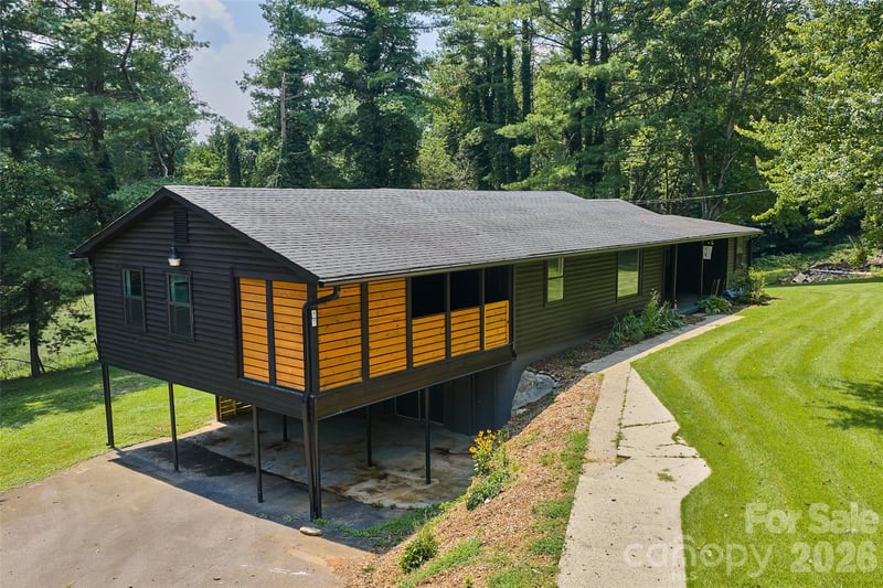 75 Old Macedonia Rd, Alexander, NC 28701