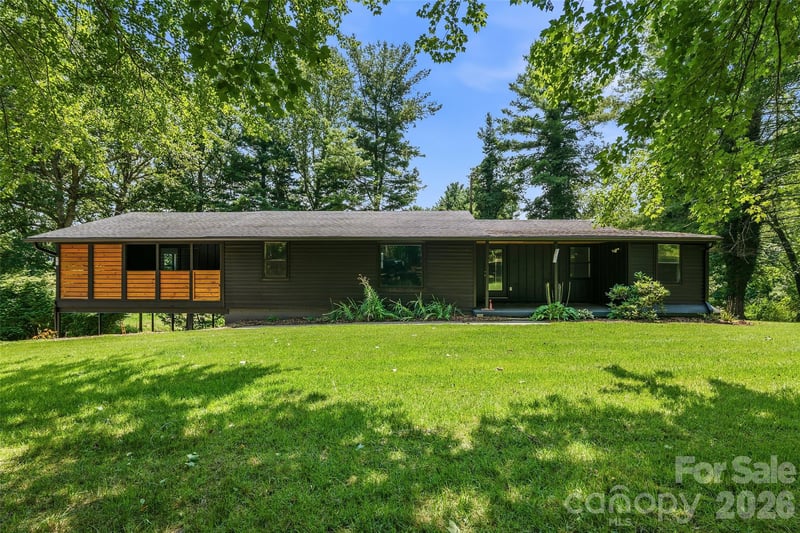 75 Old Macedonia Rd, Alexander, NC 28701