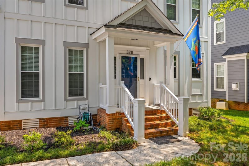 3211 Moores Glen Dr, Charlotte, NC 28209