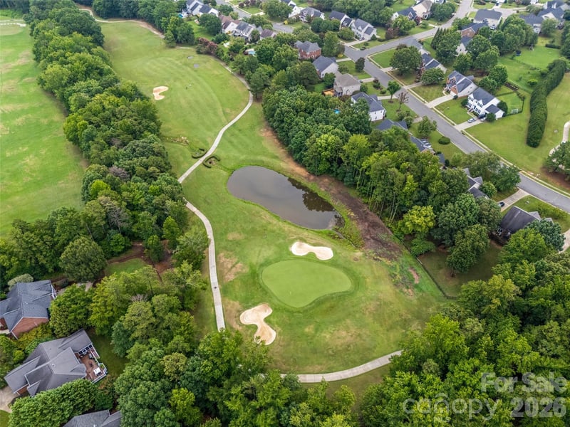 7015 Olde Sycamore Dr, Charlotte, NC 28227