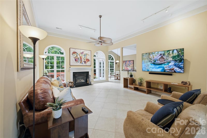 136 Edge Hill Dr, Fort Mill, SC 29715