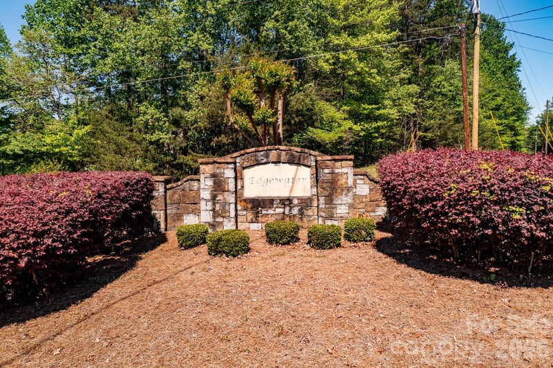 4134 Barbrick St, Sherrills Ford, NC 28673