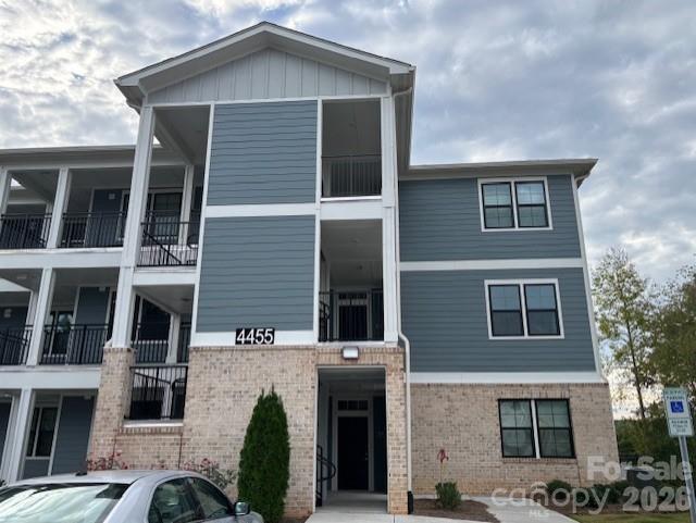 4455 Reed Creek Dr #102, Sherrills Ford, NC 28673