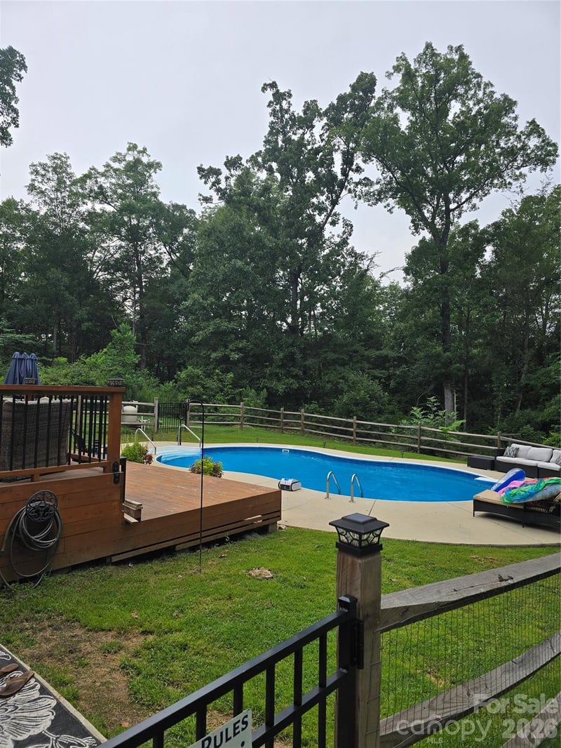 1613 Dennbriar Dr, Concord, NC 28027