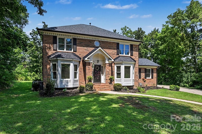 1613 Dennbriar Dr NW, Concord, NC 28027