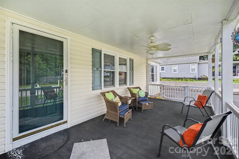 104 Main St, Belmont, NC 28012