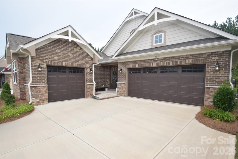 9654 Liberty Hill Dr #209, Mint Hill, NC 28227